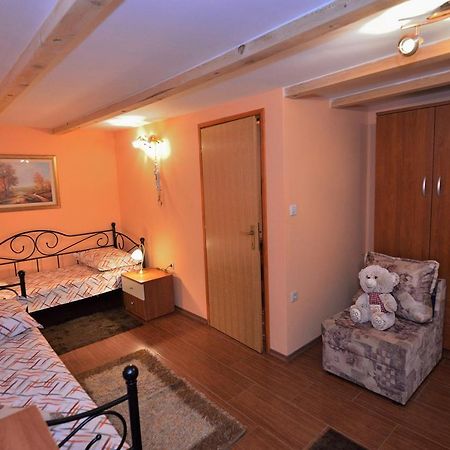 House Tihana Donje Selo na Šolti Exteriér fotografie