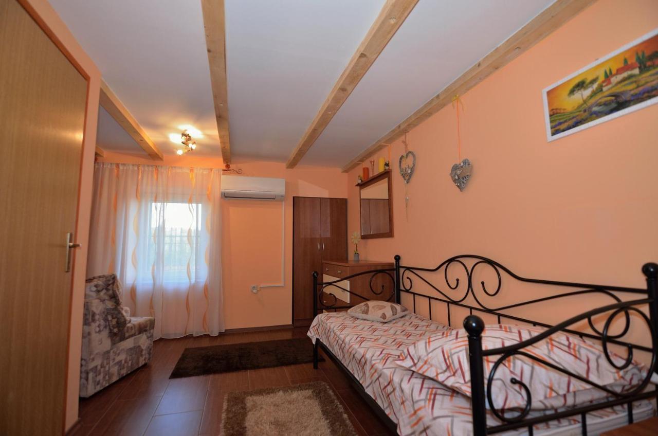 House Tihana Donje Selo na Šolti Exteriér fotografie
