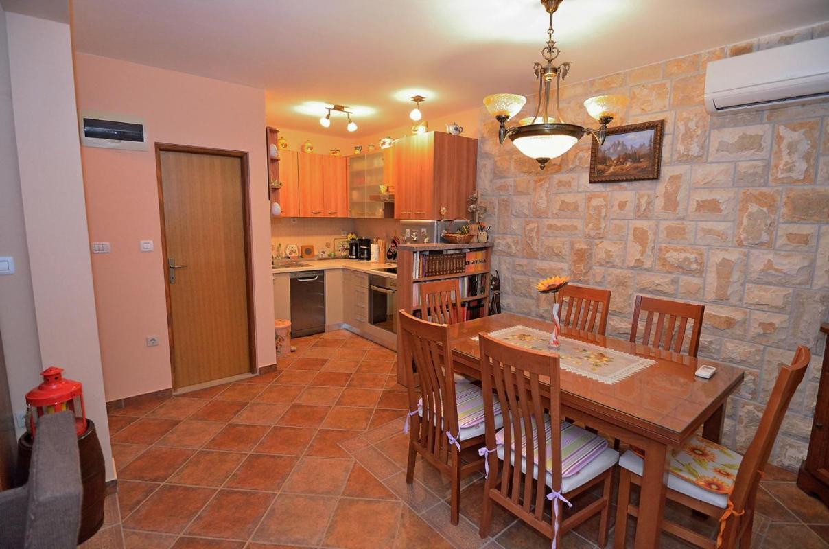 House Tihana Donje Selo na Šolti Exteriér fotografie