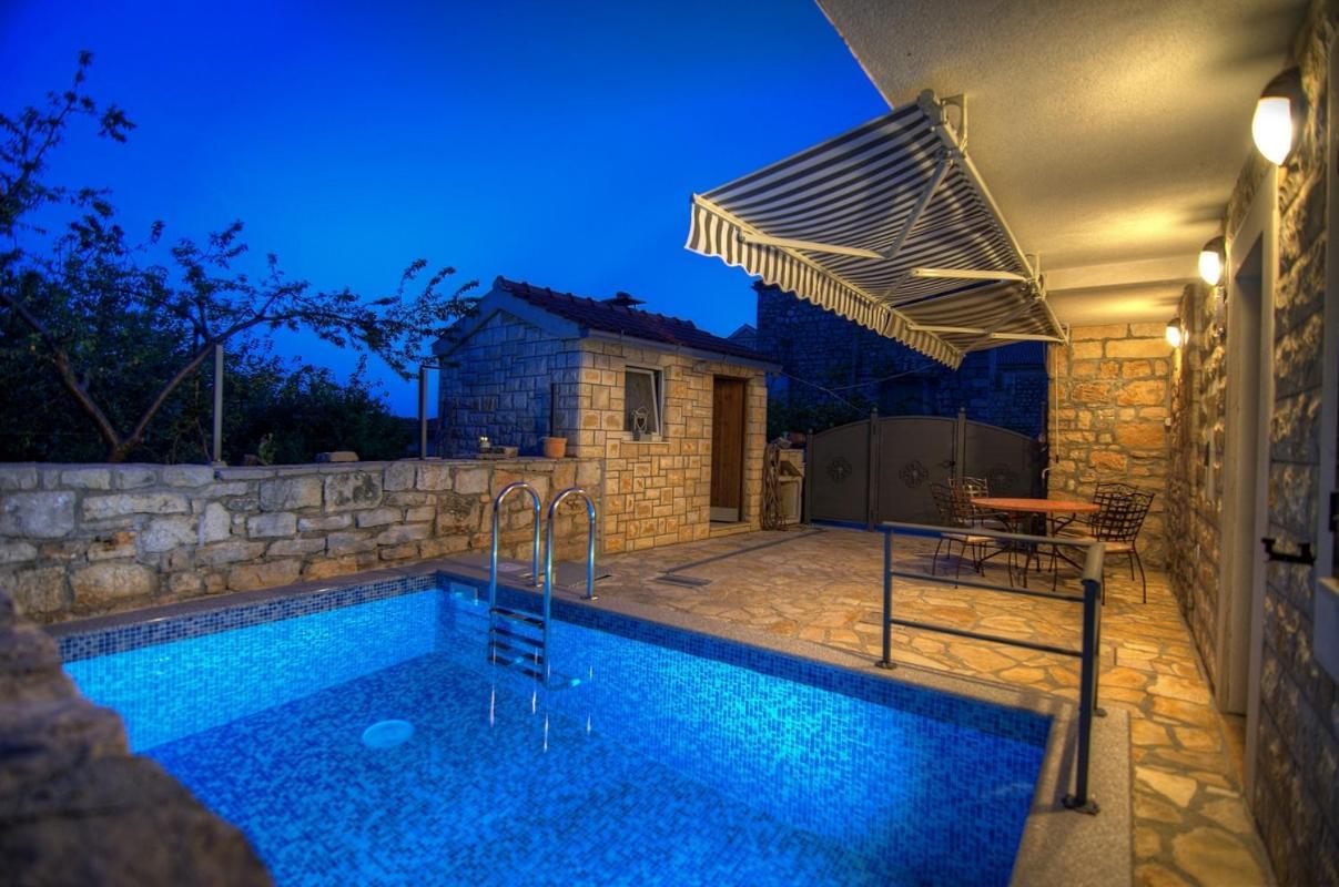 House Tihana Donje Selo na Šolti Exteriér fotografie